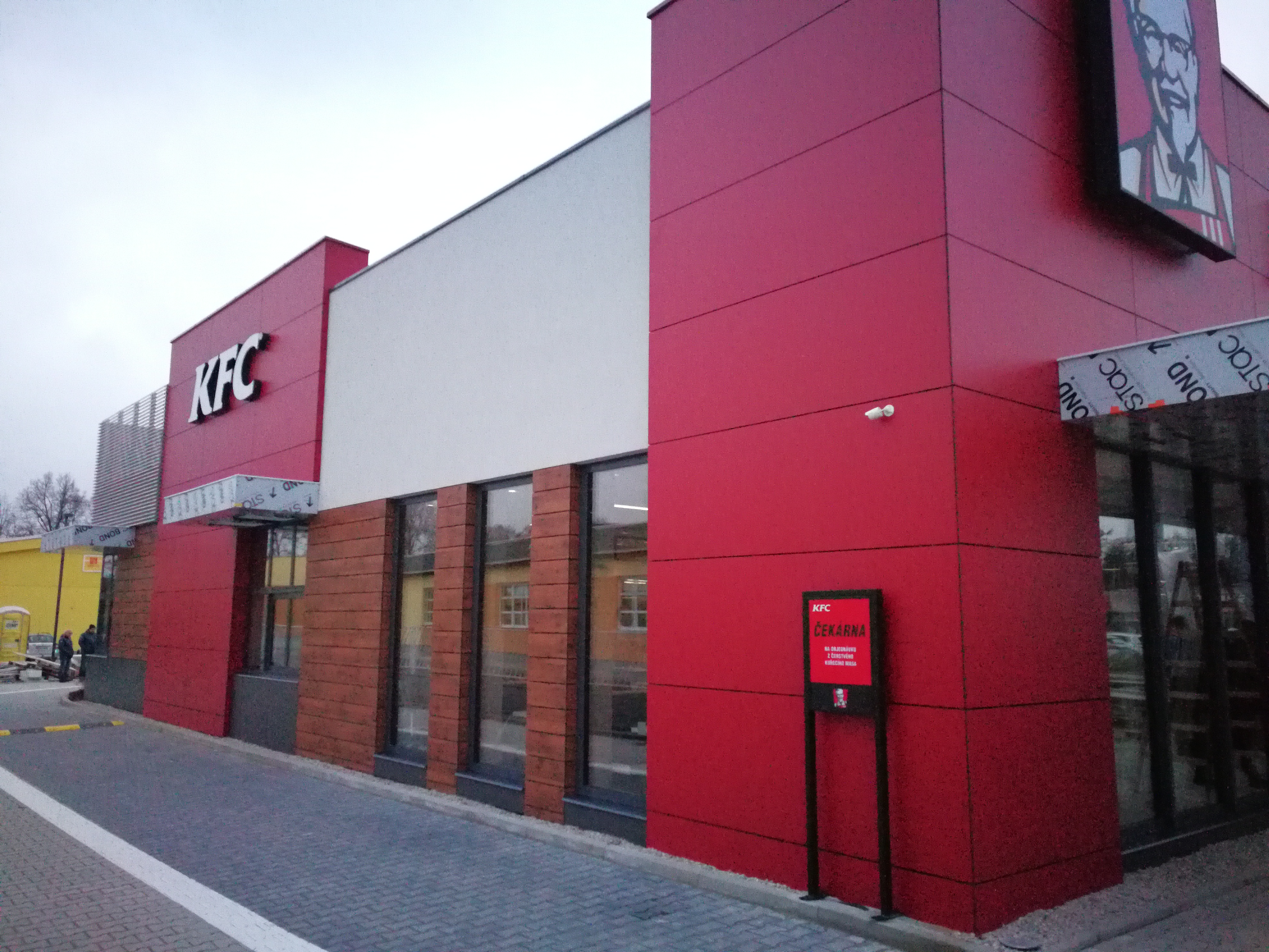 Neubau KFC Ansfelden - Magasépítés