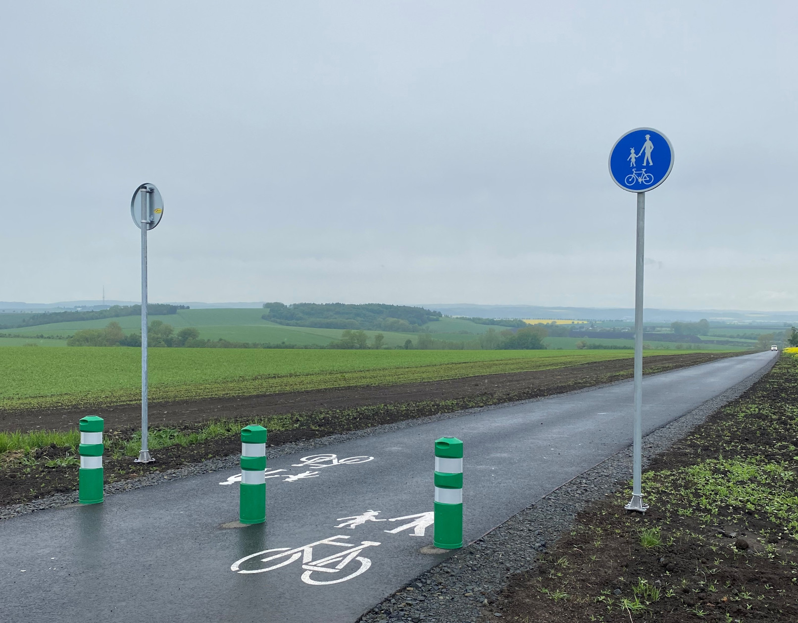 Klenovice na Hané – výstavba cyklostezky - Út- és hídépítés