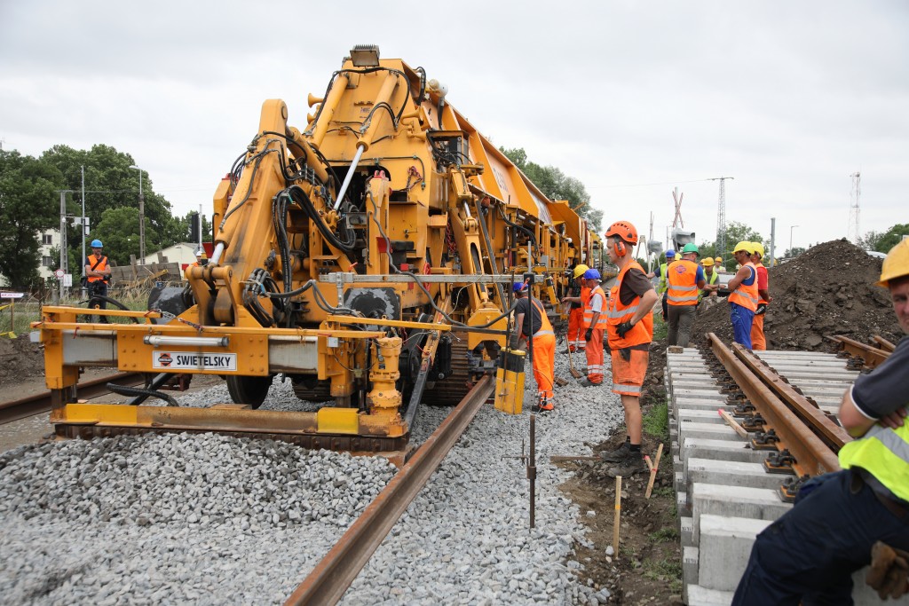 Szeged-Hódmezővásárhely tram-train létesítése - Vasútépítés
