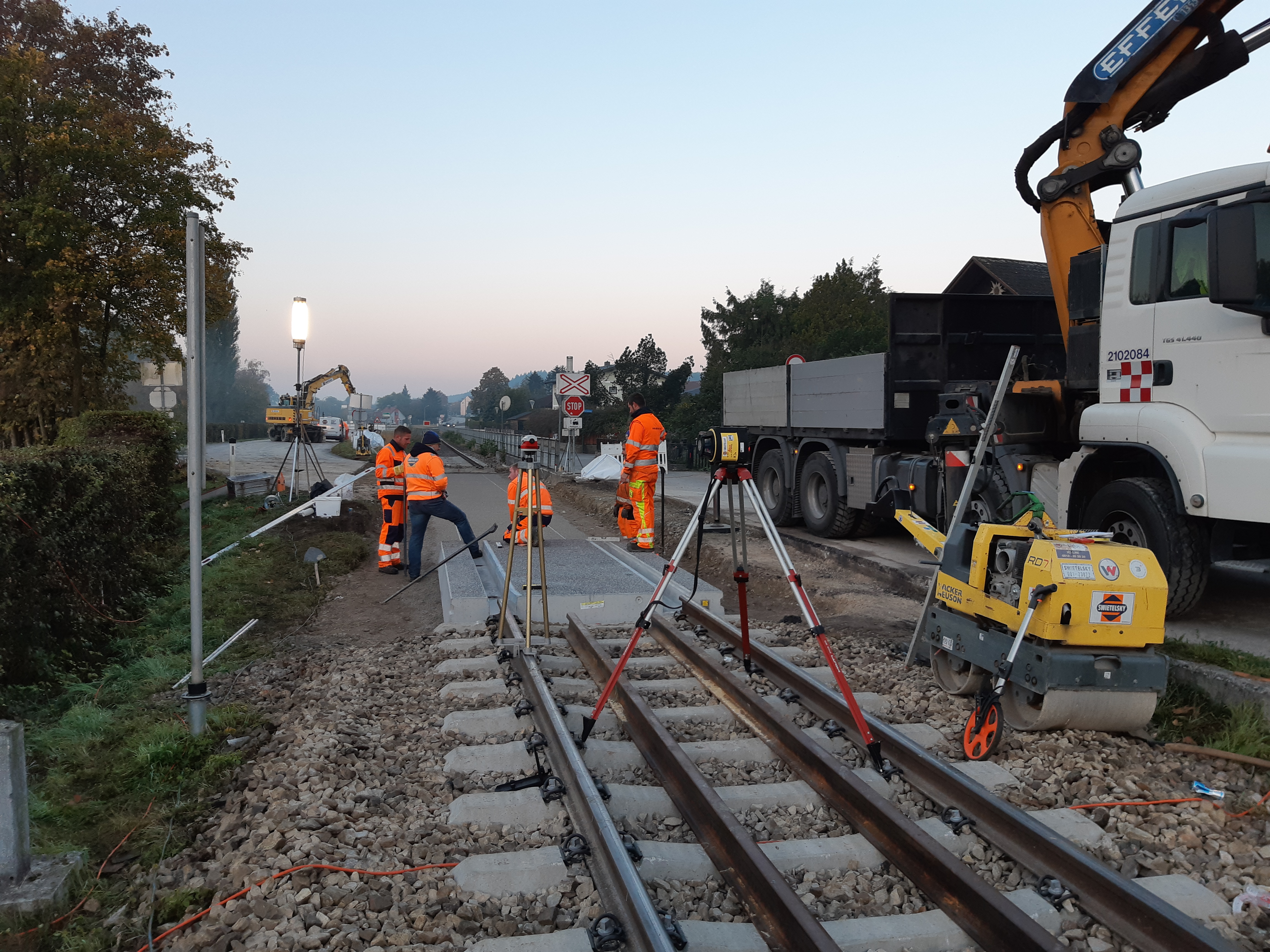 Erneuerung EK mit Gleistragplatten - Vasútépítés